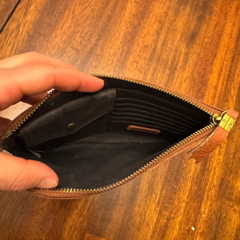 Madewell Elegant Brown Faux Leather Clutch zipper wallet - Picture 3 of 7